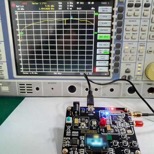 Signaal Bron Frequentie Synthesizer ADF4351 Development Board Circuit Signaal Generator Module 35M-4.4Ghz Rf