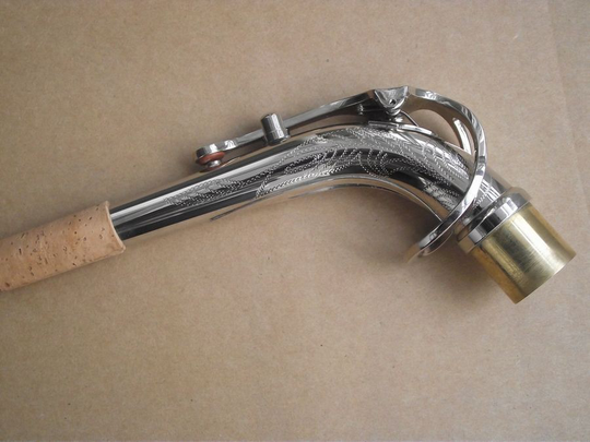 altsaxofoon nek vernikkeld gesneden ontwerpen Sax Accessoires