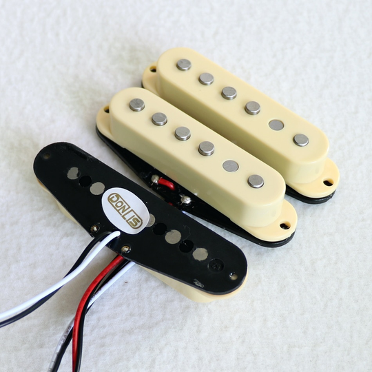 Moderne stijl Warm Geluid Enkele ST gitaar pickup met Alnico staven in zwart/wit en ivoor kleuren elektrische gitaar pickups гитара