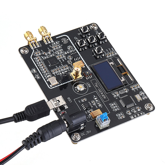ADF4351 Frequentie Synthesizer 35M-4.4G Geïntegreerde Circuit Nauwkeurige Breed Voltage Dual Output Signaal Generator Module Professionele