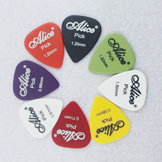 50 pcs Gitaar Granaatscherven Picks Elektrische Gitaar Accessoires Brief Folk Pop Ondersteuning Instrument Lijn Patroon Stijl Maatwerk