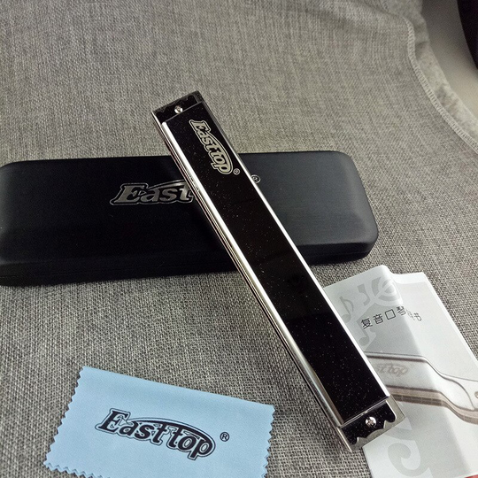 Easttop orient Ding meest T28-1 harmonica 28 gat professionele spelniveau polyfone harmonica C stress accent.