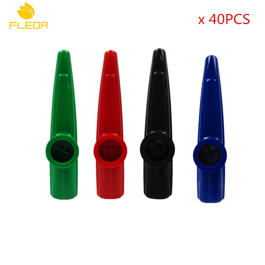 Fleor 40 Pcs Plastic Kazoo Harmonica Mond Fluit Kids Party Diafragma Muziekinstrument Gemengde Blauw/Zwart/Rood /Groene Kleuren