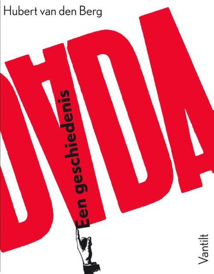 Dada een geschiedenis - Hubert van den Berg (ISBN: 9789075697971)