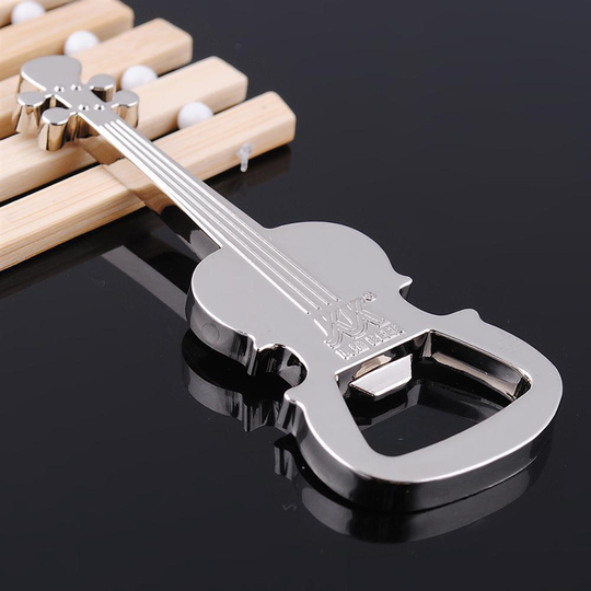 Gitaar Vorm Bier Flesopener Sleutelhanger Te Dragen Mans Metalen Sleutelhangers Sieraden Auto Tas Sleutelhanger Muziek Minnaar